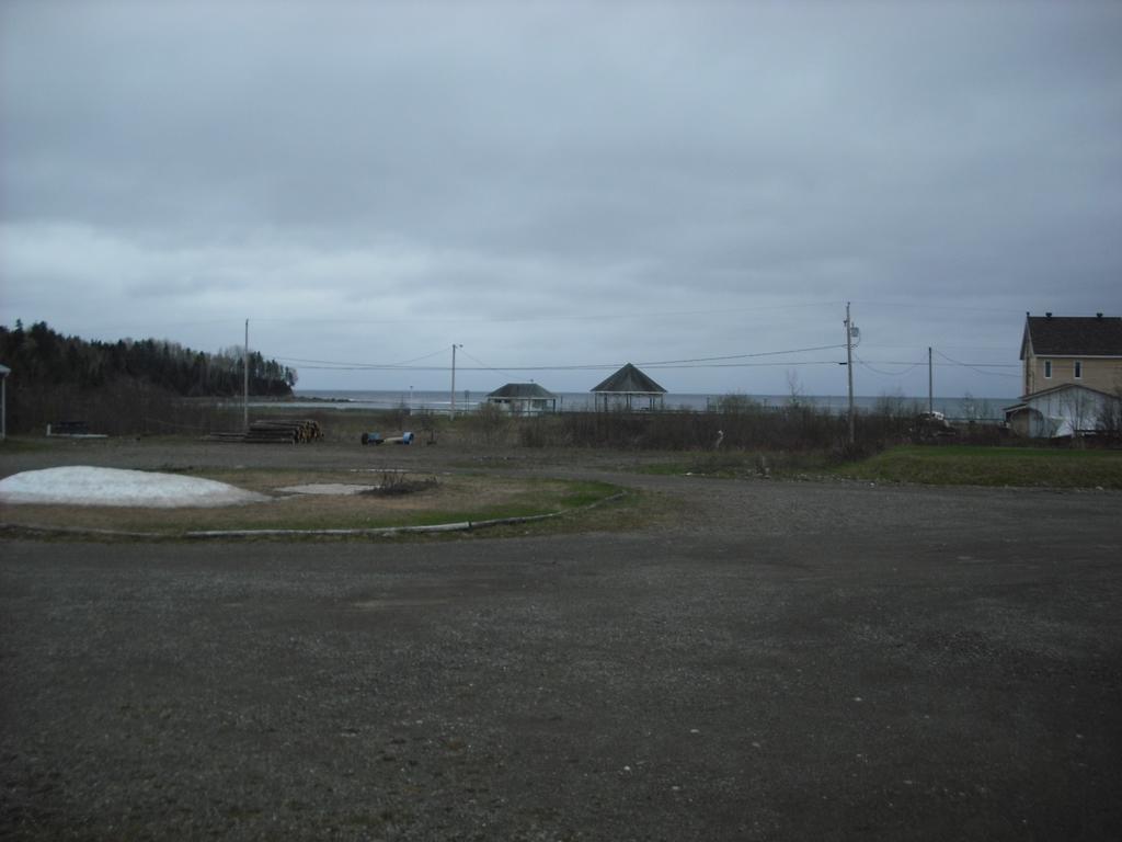 Motel De L'Anse Port-Daniel Ruang foto